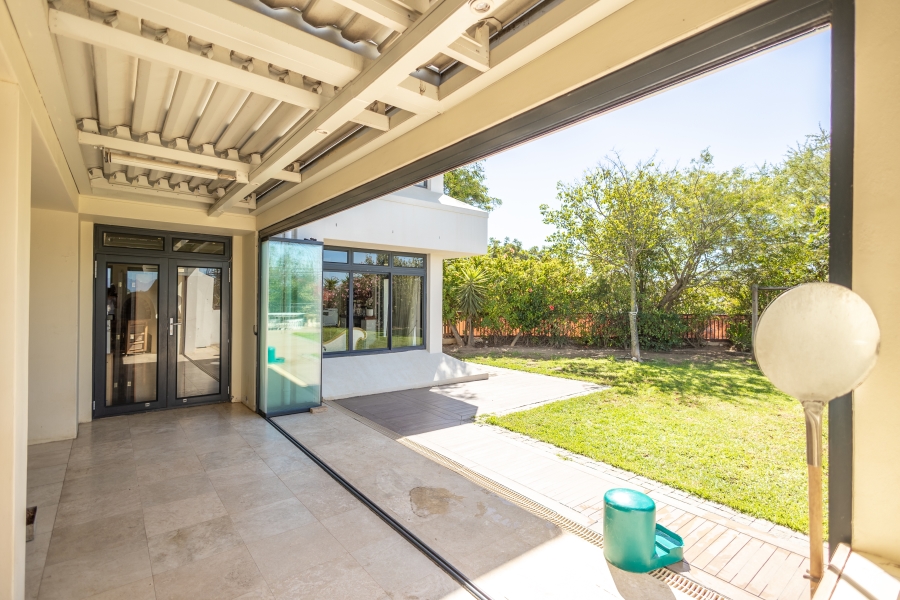 7 Bedroom Property for Sale in Welgedacht Western Cape